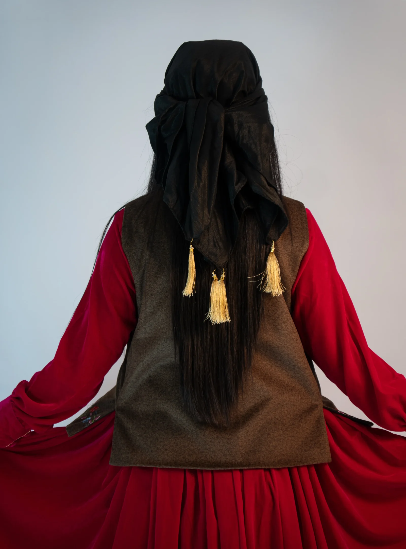 Women’s Embroidered Sadri – Earth Brown Floral Heritage