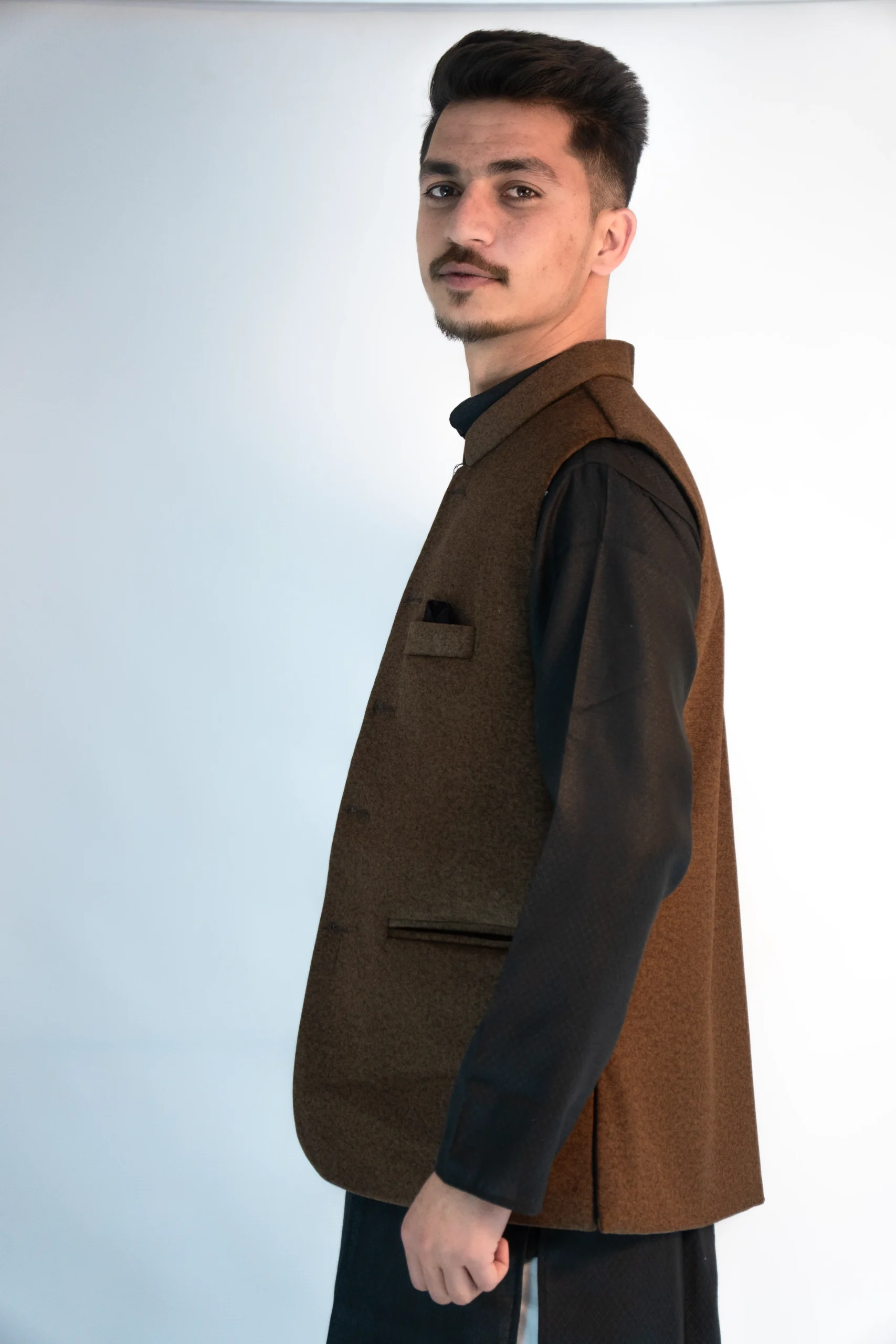 Men’s Rustic Pahadi Sadri – Chestnut Brown-2