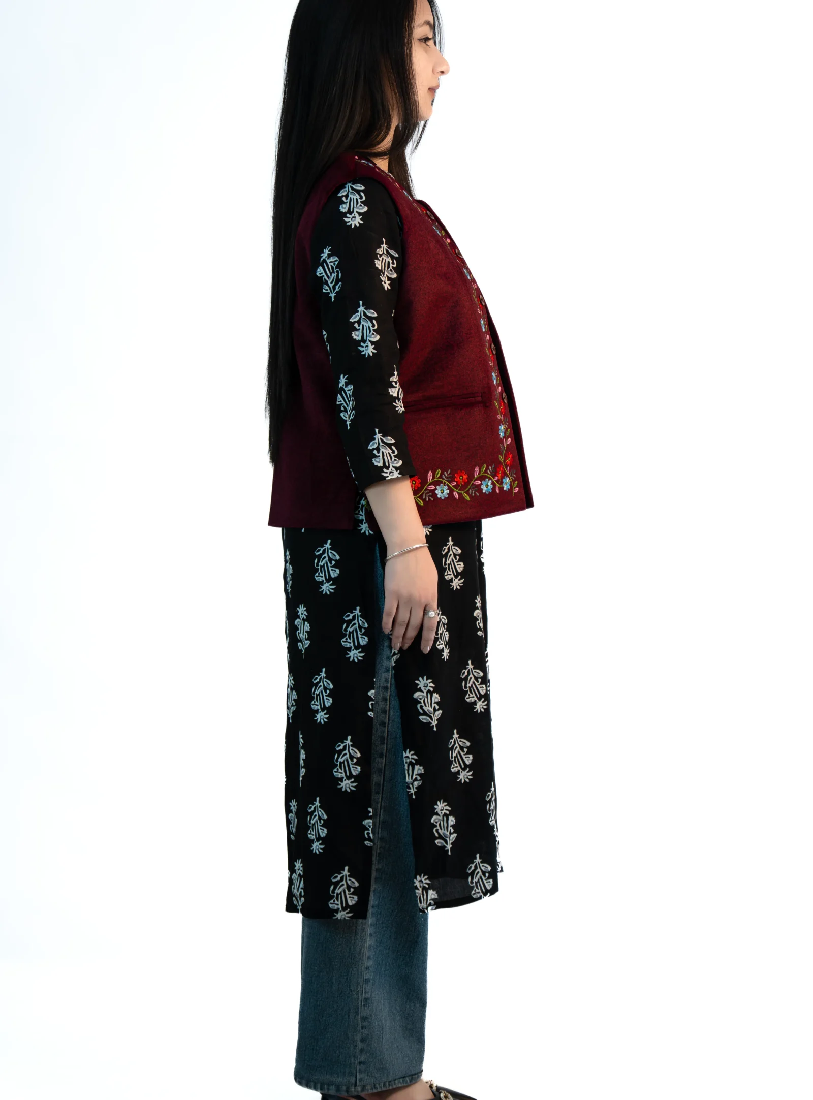 Women’s Embroided Himachali Sadri – Crimson Red