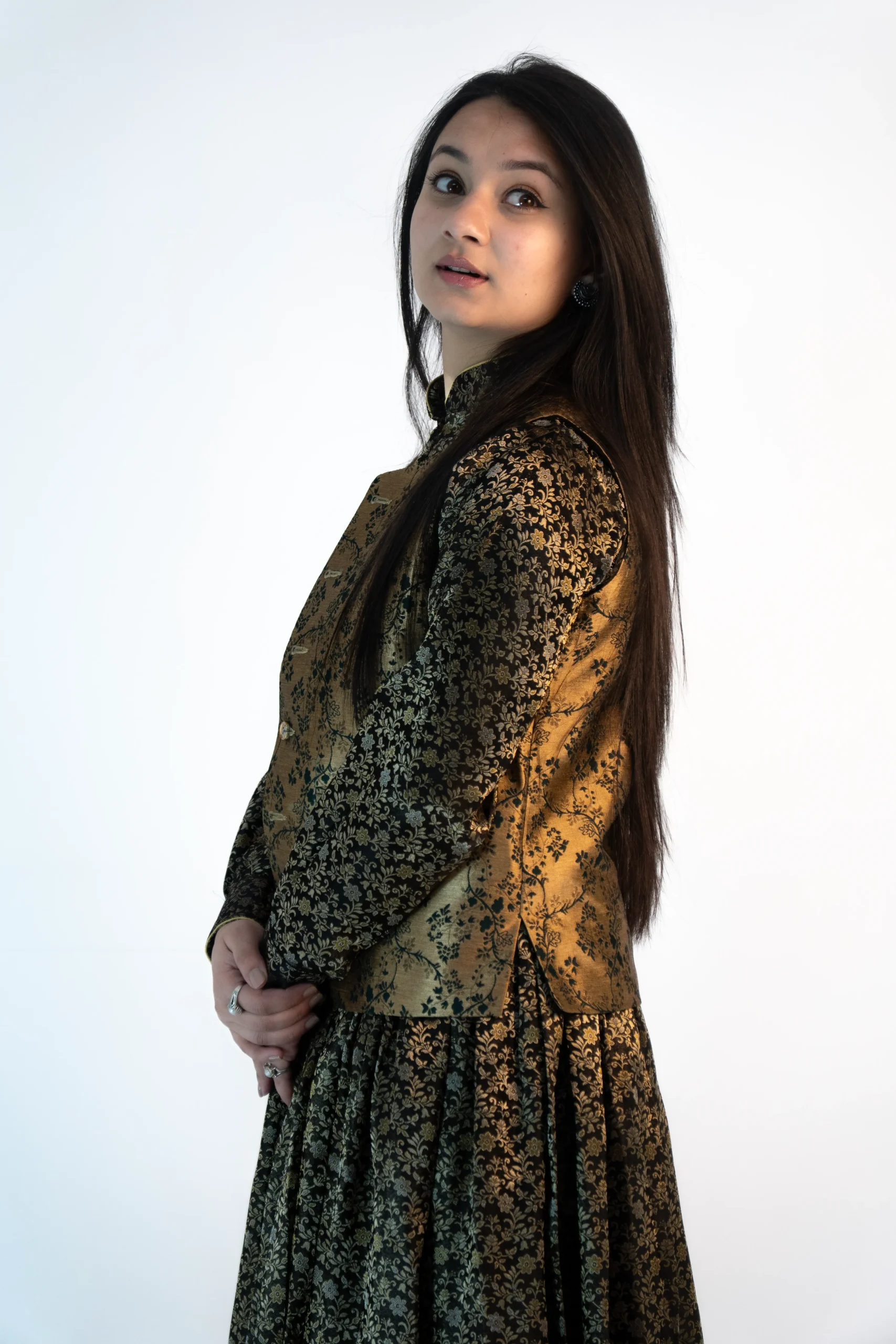 Women’s Festive Brocade Sadri – Antique Gold-4