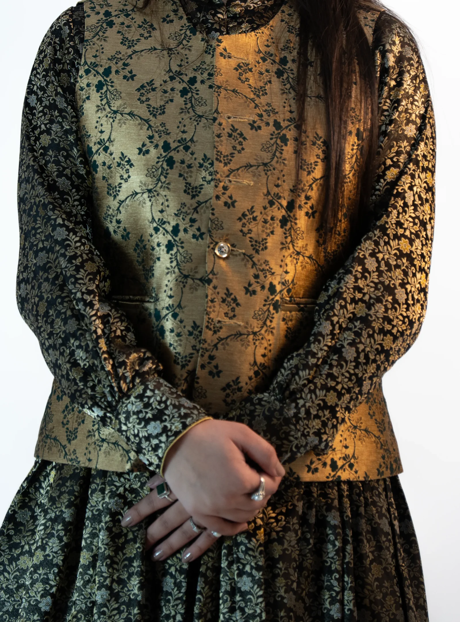 Women’s Festive Brocade Sadri – Antique Gold