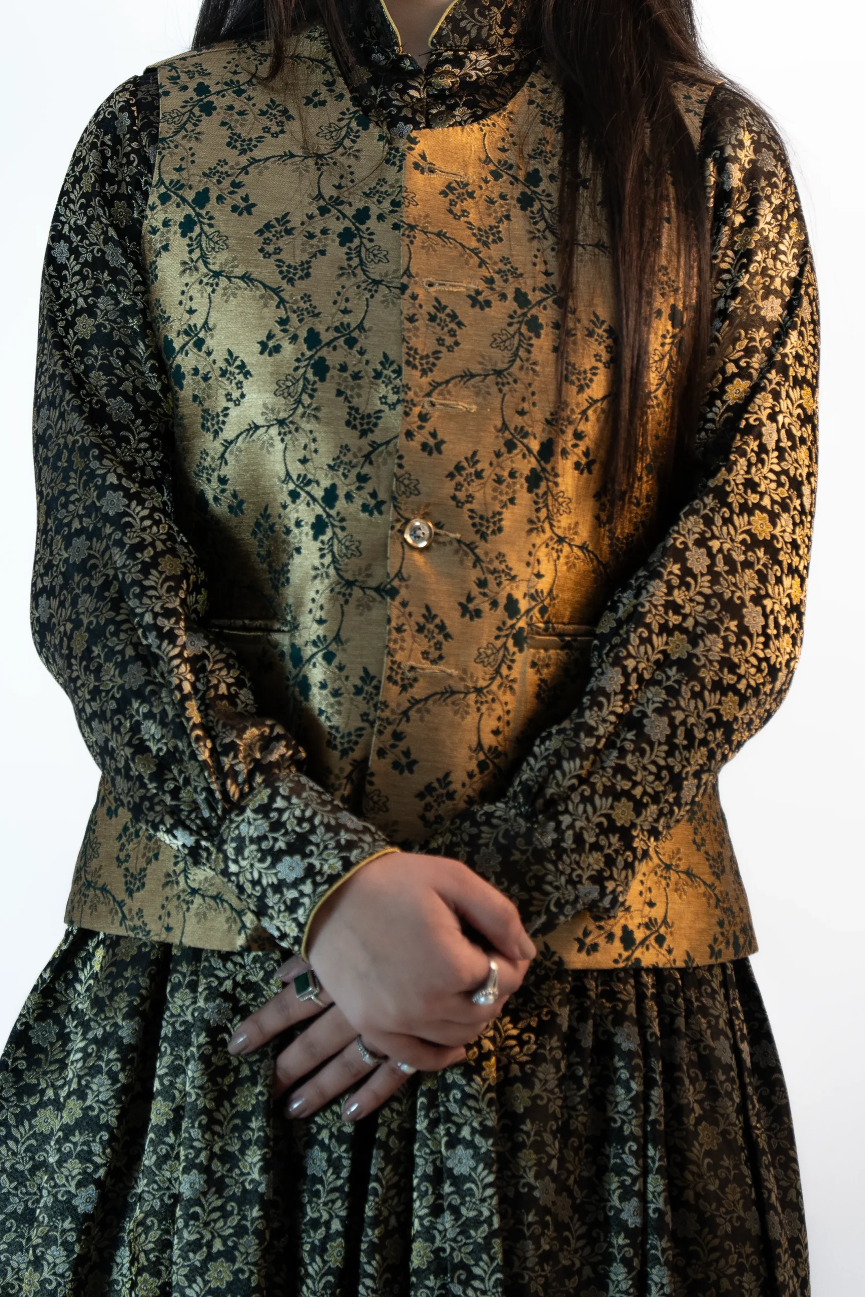 Women’s Festive Brocade Sadri – Antique Gold-5