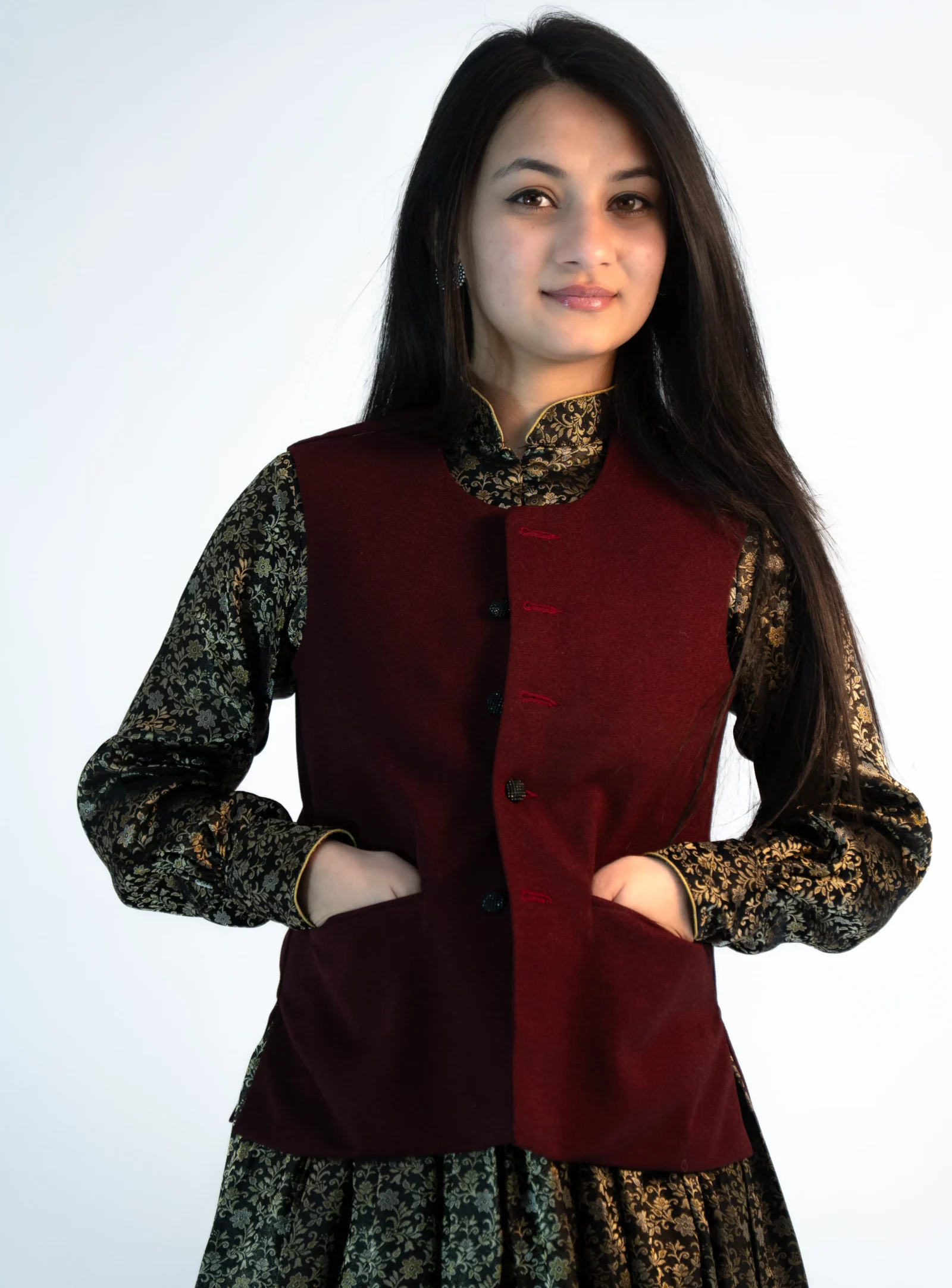 Women’s Tweed Pahadi Sadri – Burgundy Wine