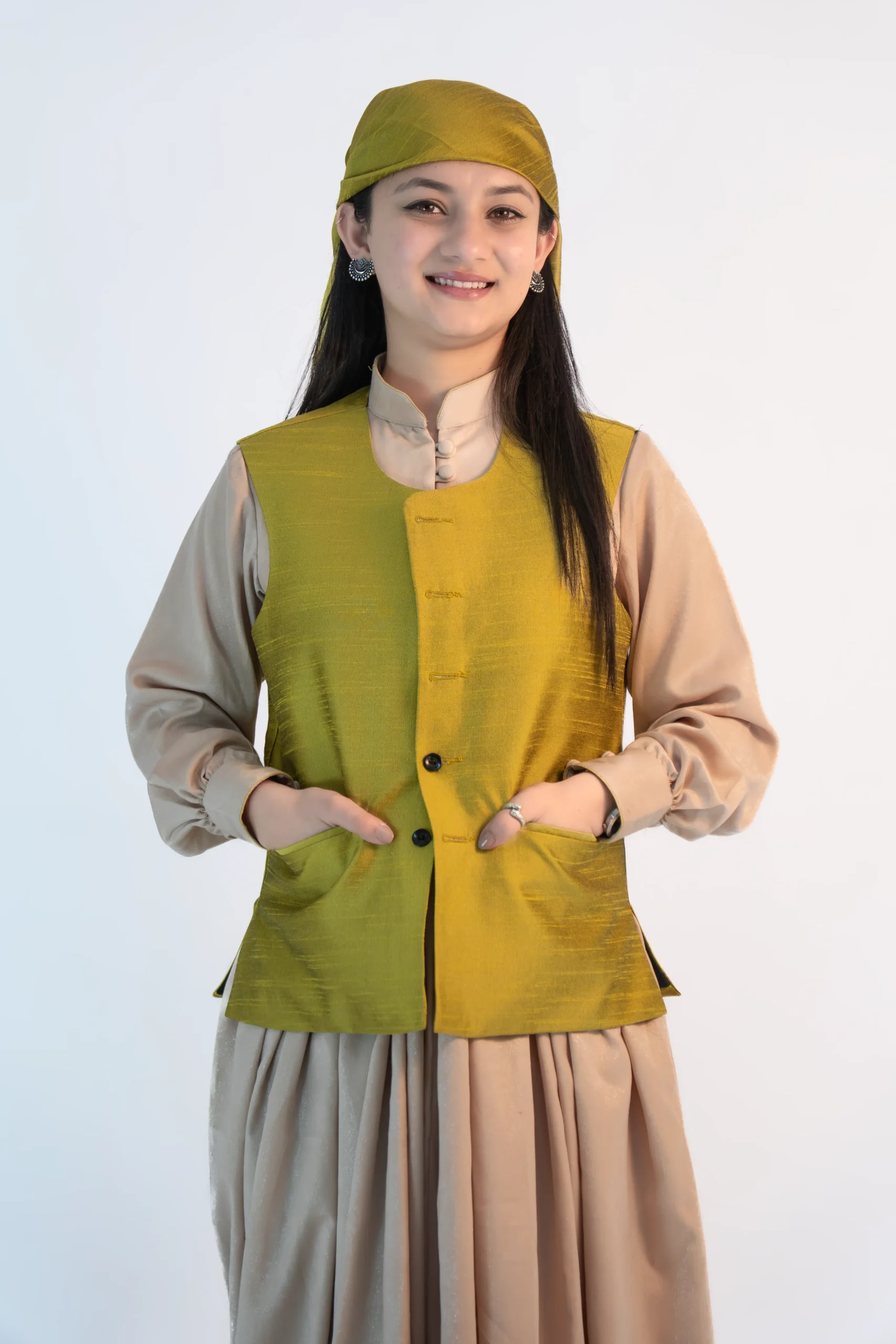 Women’s Raw Silk Sadri & Dhattu Set – Neon Green -08817