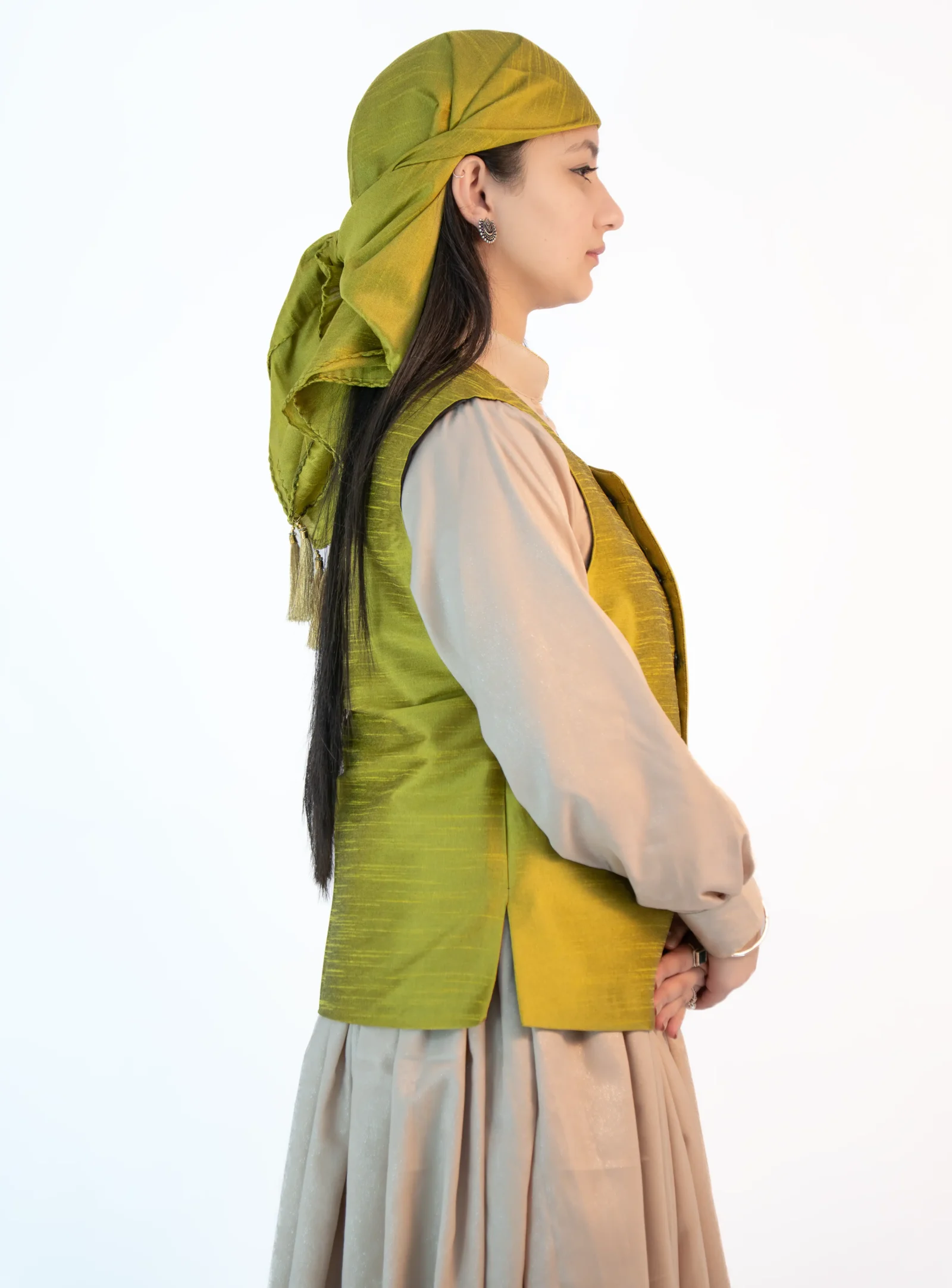 Women’s Raw Silk Sadri & Dhattu Set – Neon Green