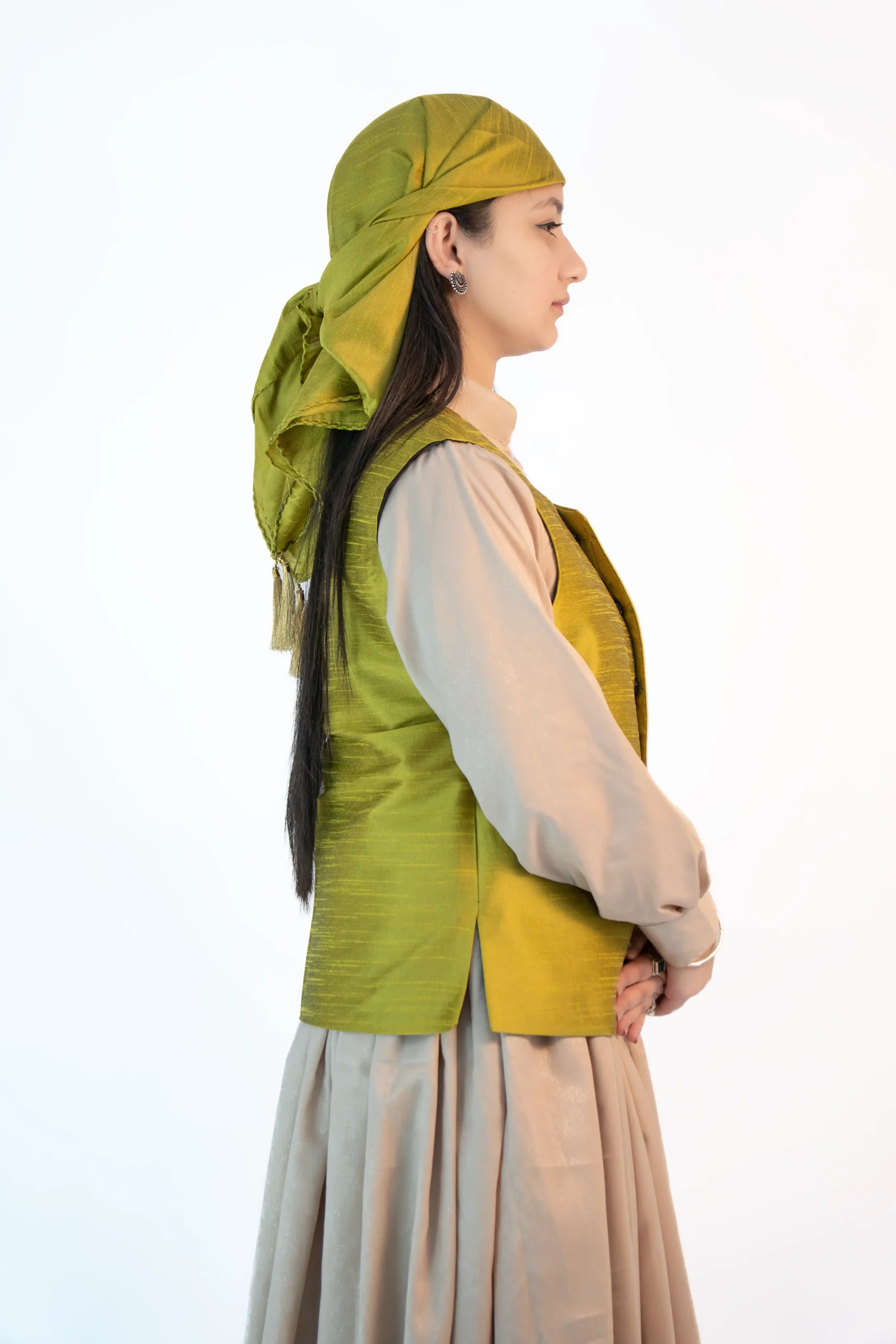 Women’s Raw Silk Sadri & Dhattu Set – Neon Green -08818