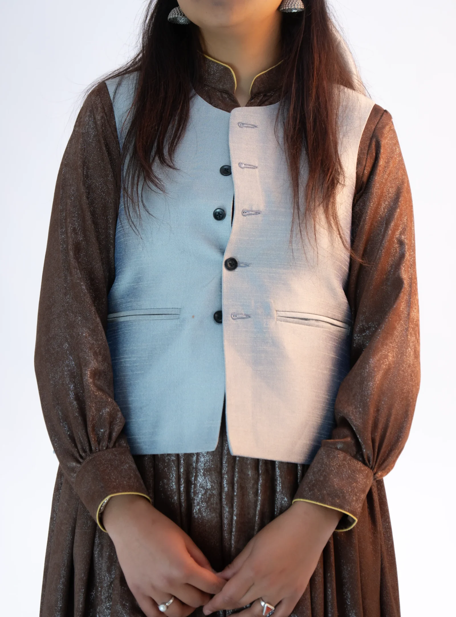 Women’s Raw Silk Sadri & Dhattu Set– Slate Grey Elegant